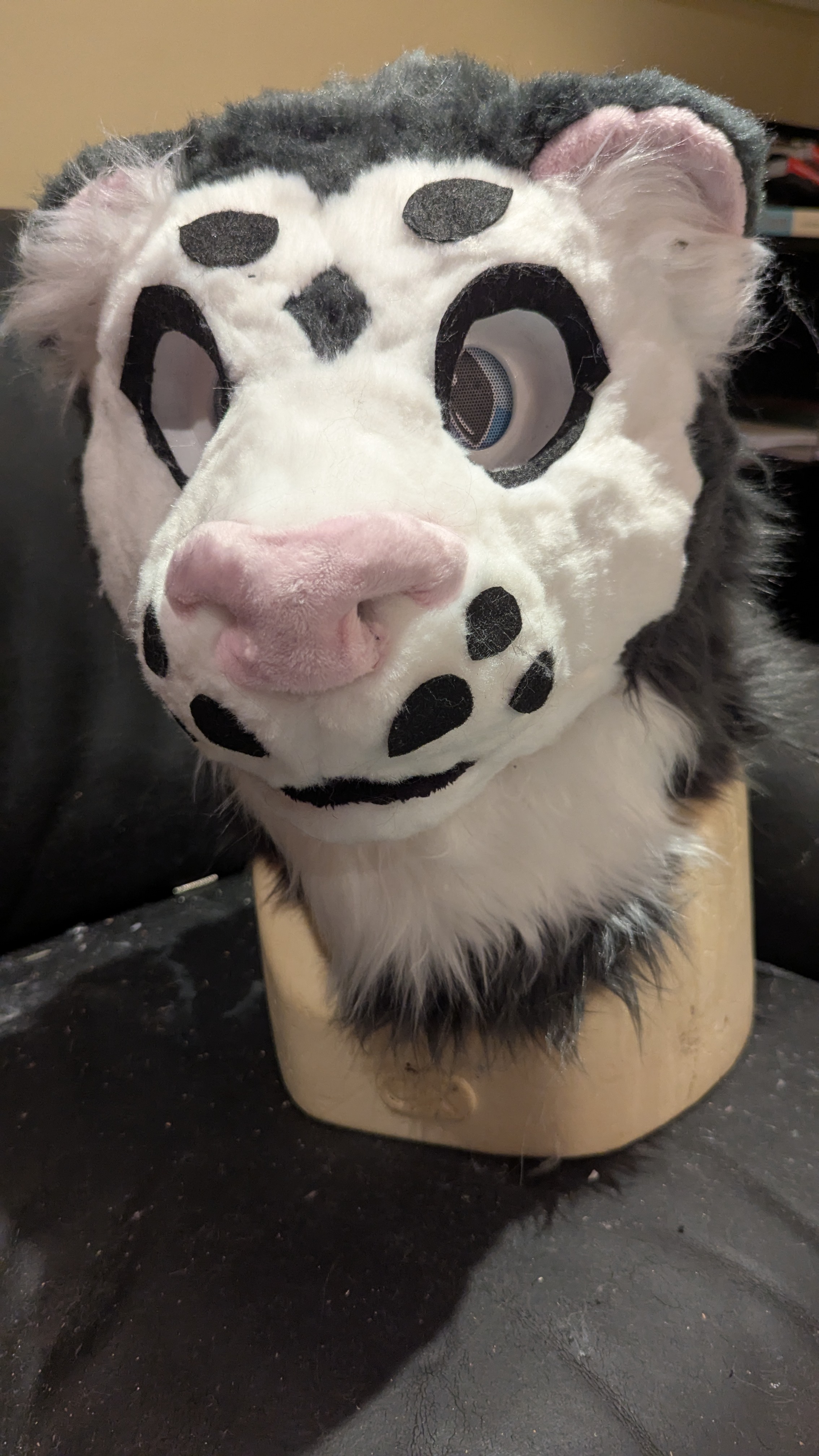 Virgil Fursuit